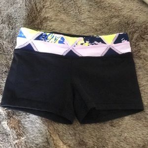 Ivivva shorts size 10